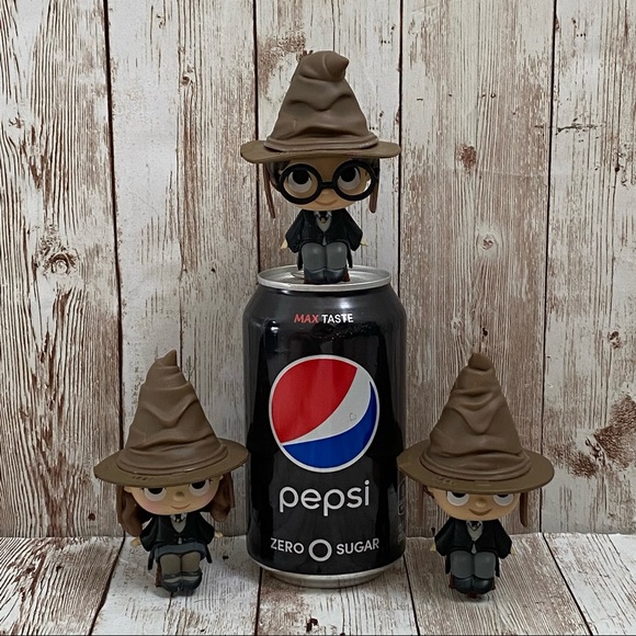 FUNKO Harry Potter Mystery Mini Sorting Hat Vinyl Action Figure Toys - Picture 14 of 15